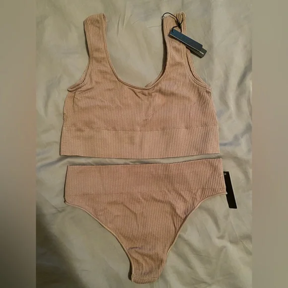 Skims Stretch Rib Set - Picture 3 of 4